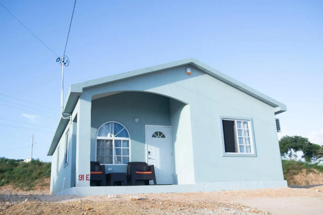 Two King Beds Near Puerto Seco Beach ديسكفري باي